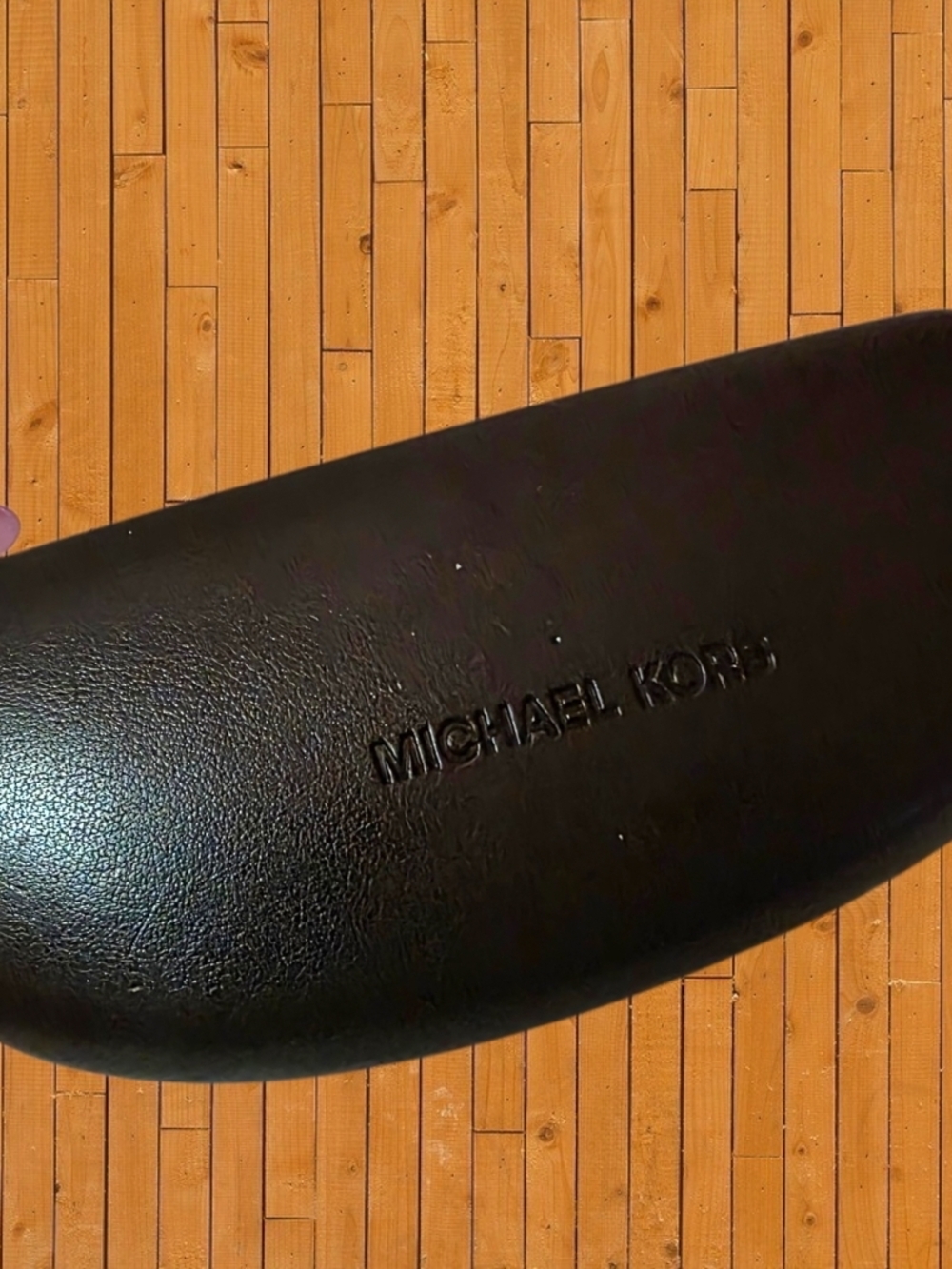 Michael Kors Eyeglass Case Dark Brown Hard Shell Sunglasses Case Logo Leather - Picture 6 of 7
